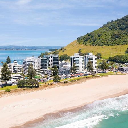 Oceanside Bliss - Absolute Beachfront - Uninterrupted Ocean Views With Pool Mount Maunganui Exterior photo